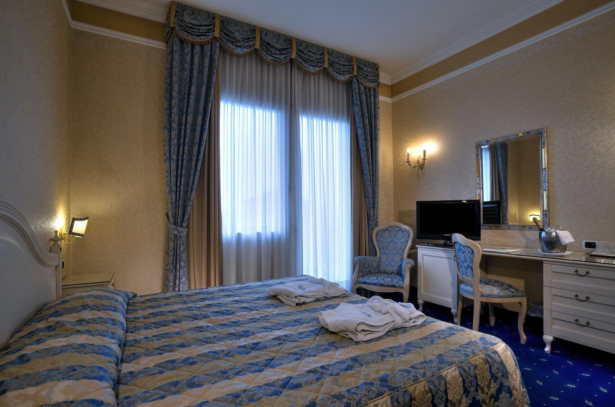 Hotel Terme Helvetia Abano Terme Kültér fotó