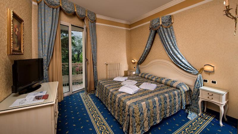 Hotel Terme Helvetia Abano Terme Kültér fotó